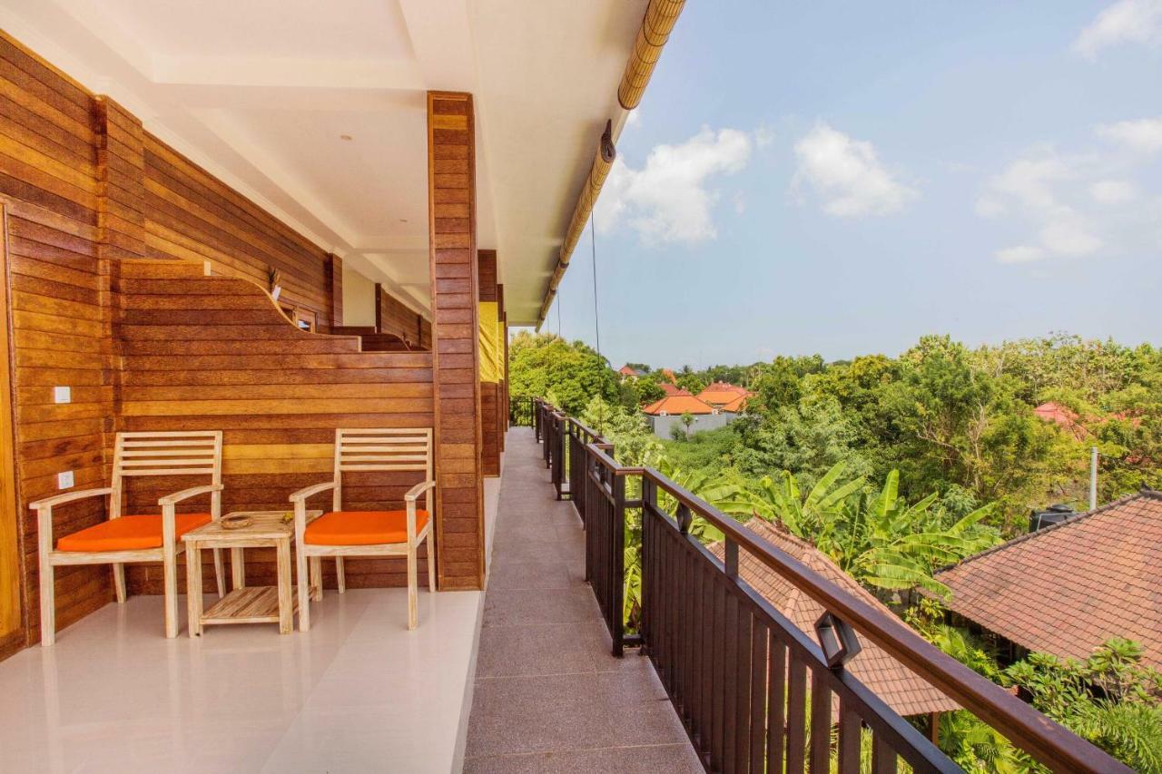 Dinatah Lembongan Villas Exterior photo